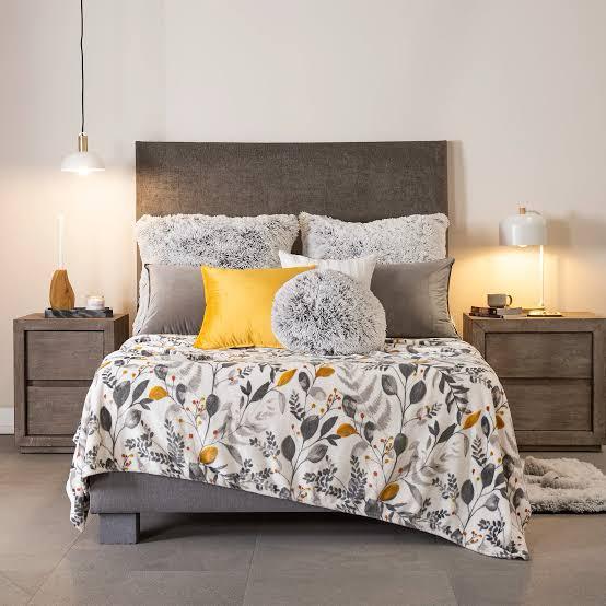 Foto del producto uploads/productos/COBERTOR LIGERO ESTONIA.jpeg